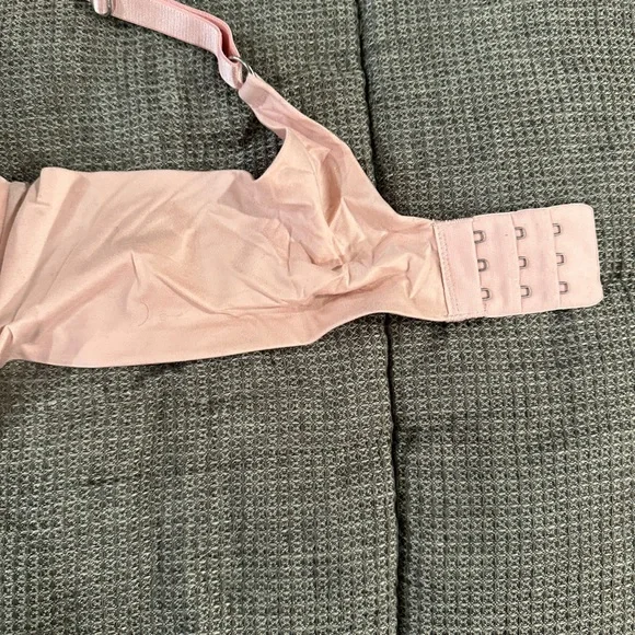 Aerie Bra - Picture 2 of 4